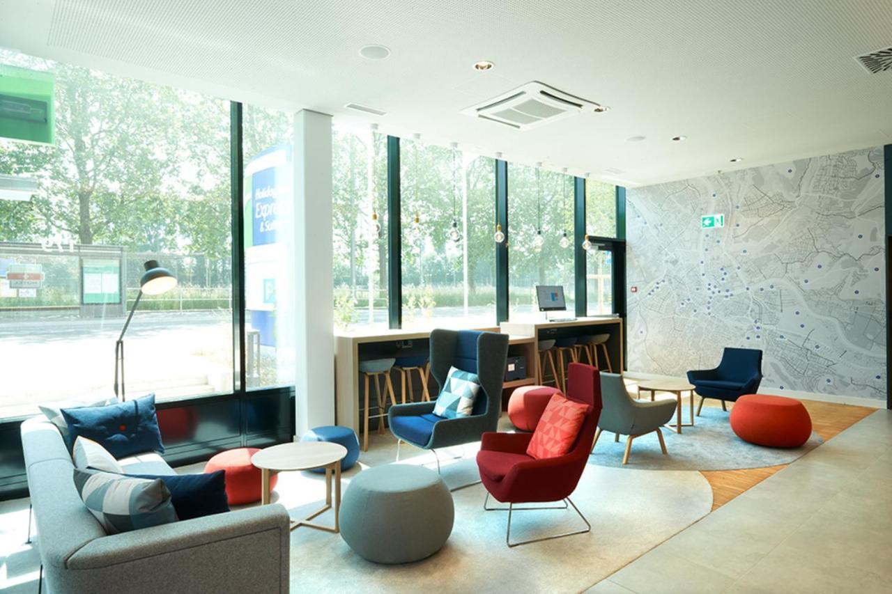 Holiday Inn Express & Suites - Basel - Allschwil By Ihg Екстер'єр фото
