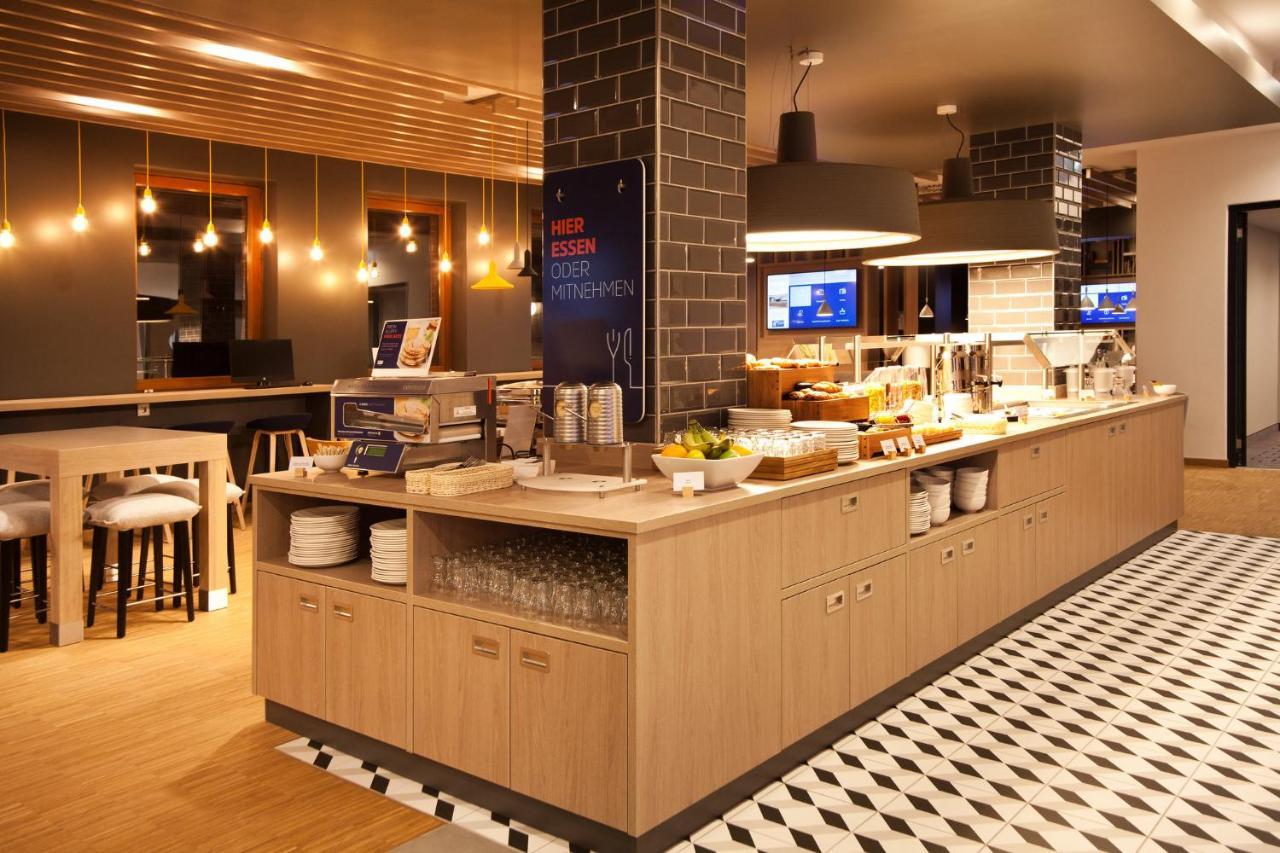 Holiday Inn Express & Suites - Basel - Allschwil By Ihg Екстер'єр фото